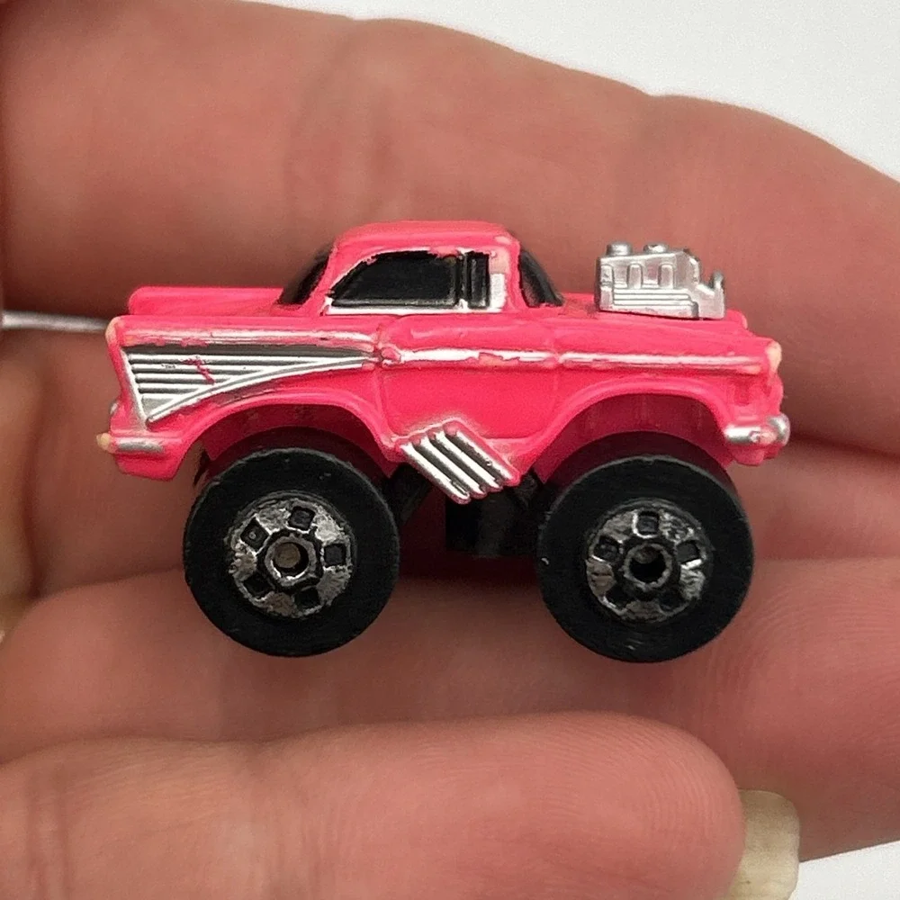 Lot (5) Road Champs Vtg 1980's Galoob Deluxe Micro Machines Monster Trucks Cars